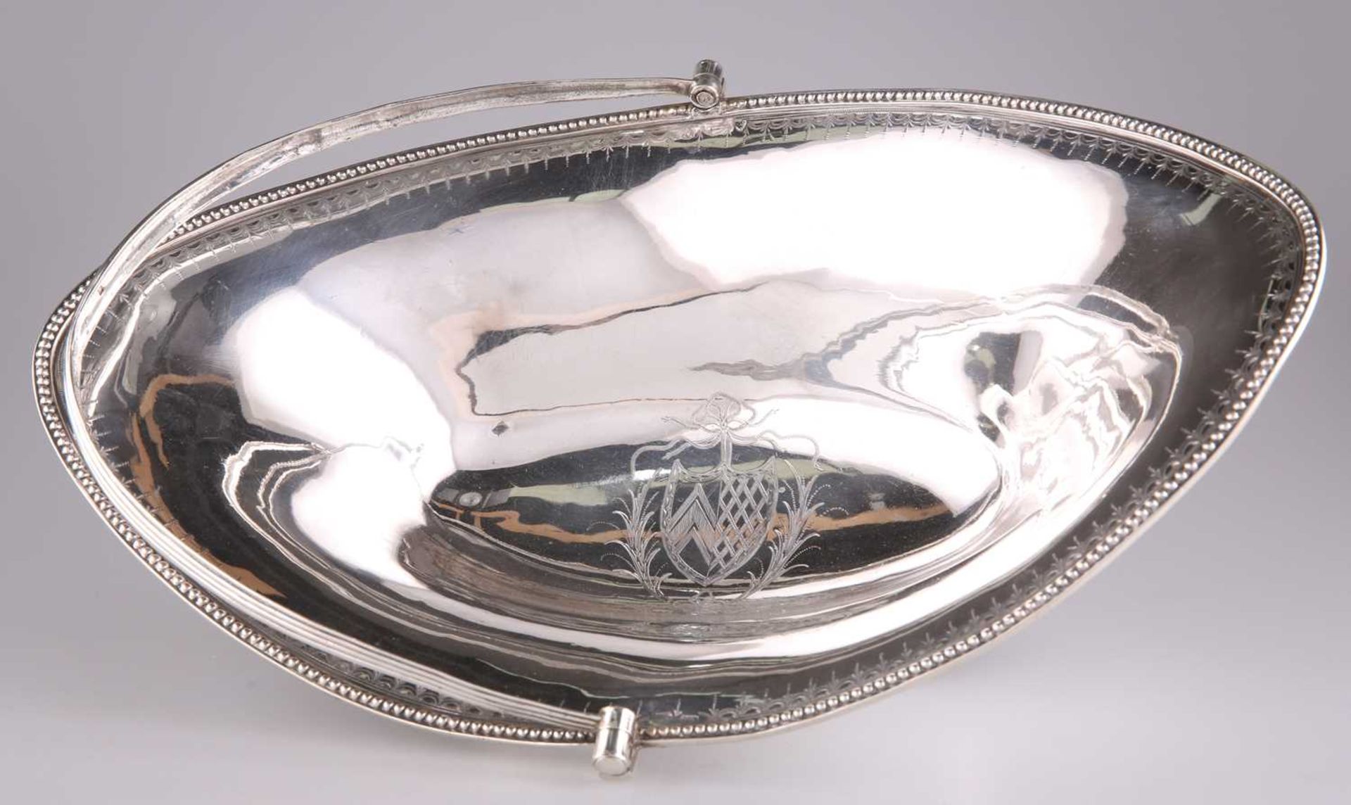 A GEORGE III SILVER CAKE BASKET - Image 3 of 3