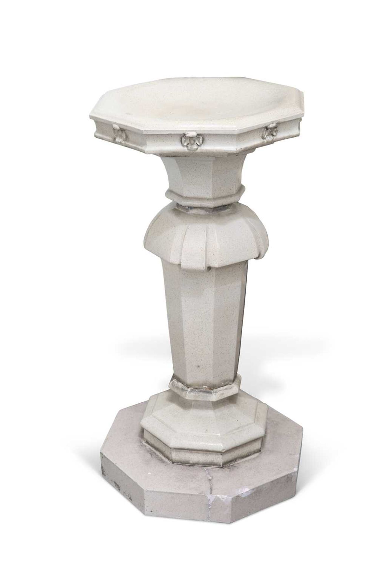 A LEEDS FIRECLAY COMPANY SALT-GLAZED EARTHENWARE BIRD BATH, CIRCA 1900