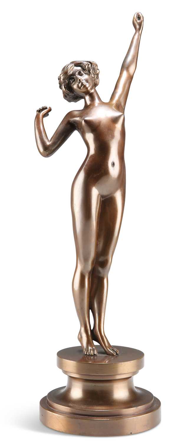 AN ART DECO STYLE BRONZE OF A NUDE