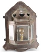 AN ARTS AND CRAFTS COPPER WALL LIGHT, EARLY 20TH CENTURY