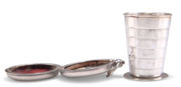 AN EARLY 20TH CENTURY SILVER-PLATED COLLAPSIBLE TRAVEL BEAKER IN FOB CASE