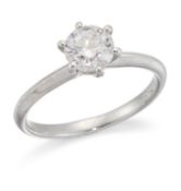 AN 18 CARAT WHITE GOLD SOLITAIRE DIAMOND RING