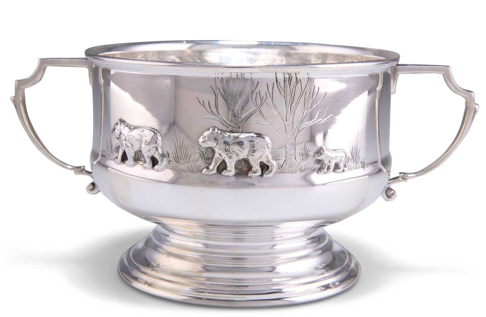 AN ELIZABETH II SILVER NURSERY RHYME PORRINGER