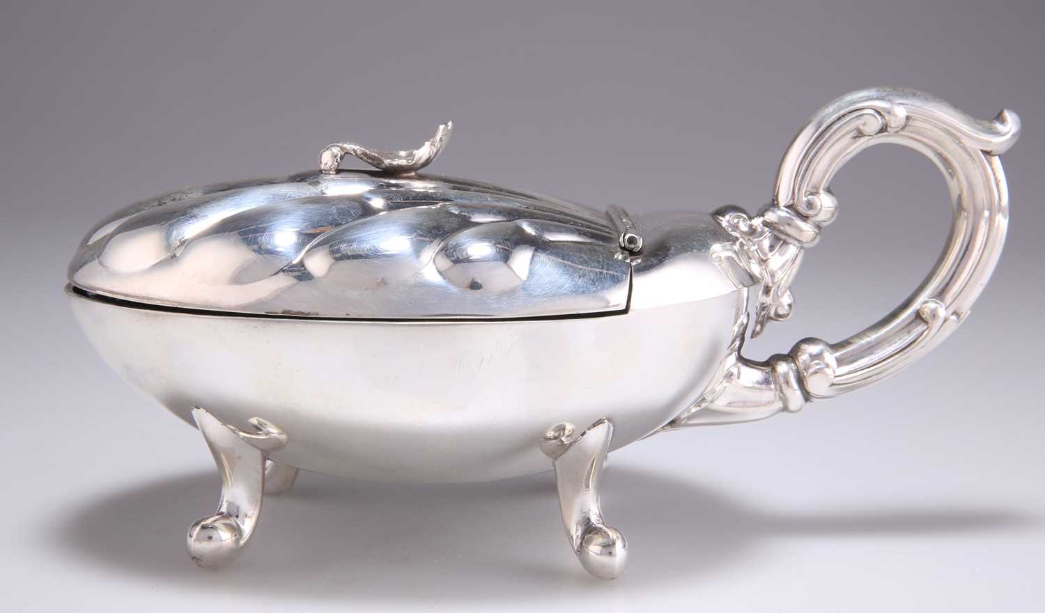 A ITALIAN SILVER SPOON WARMER - Bild 2 aus 3