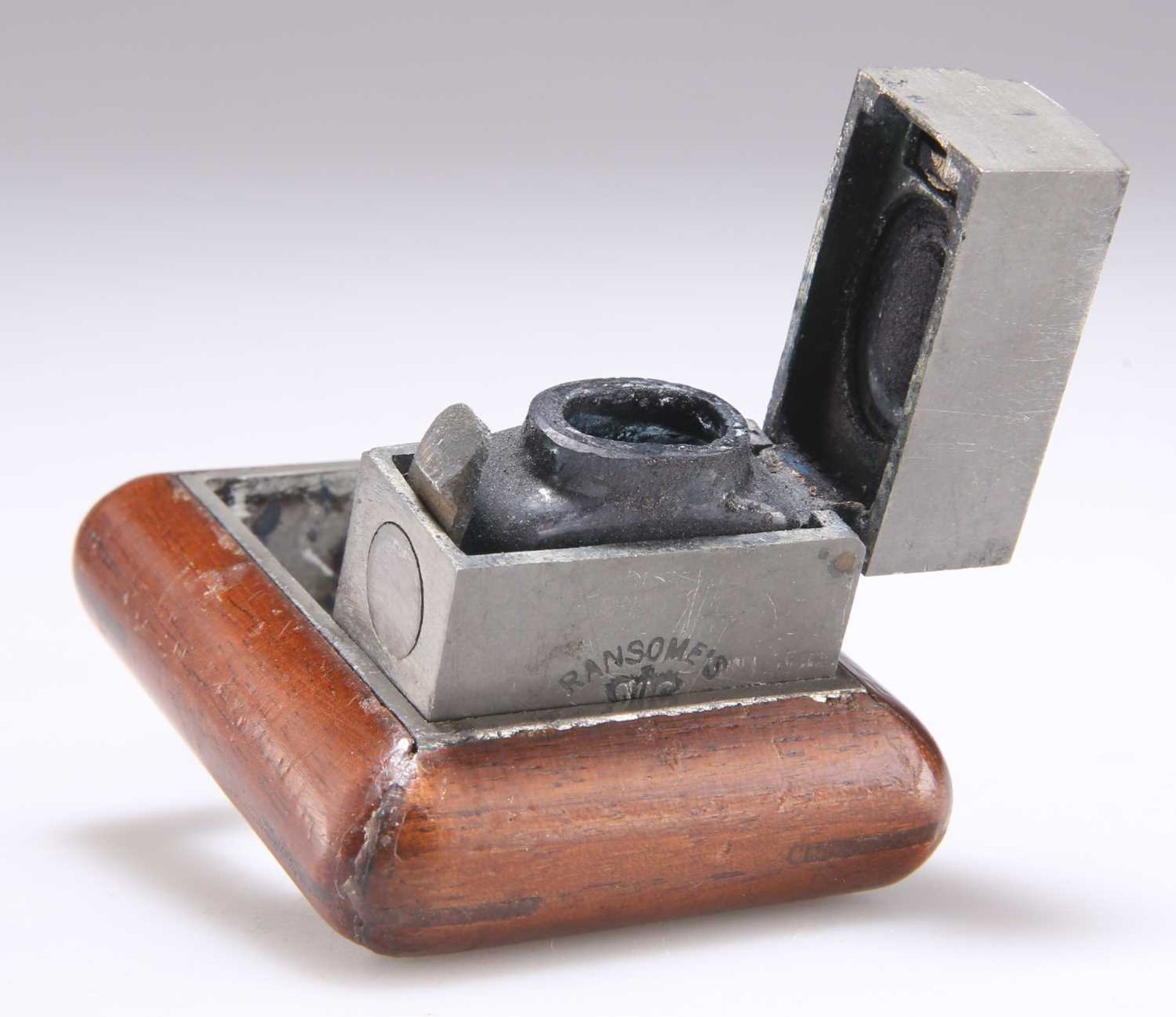 A RANSOME'S PATENT TRAVEL INKWELL