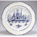 AN 18TH CENTURY LEEDS PEARLWARE CHARGER
