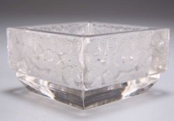 LALIQUE, A COLMAR CENDRIER