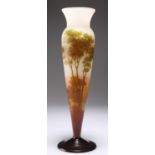 ÉMILE GALLÉ (FRENCH, 1846-1904), A CAMEO GLASS VASE