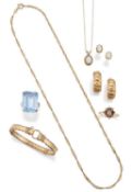 A GROUP OF JEWELLERY