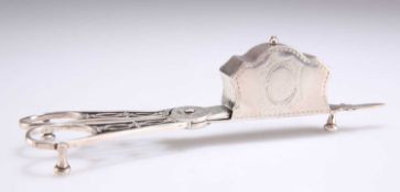 A PAIR OF GEORGE III SILVER CANDLE SNUFFERS