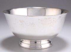 AN AMERICAN STERLING SILVER 'PAUL REVERE' BOWL