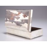 AN EARLY 20TH CENTURY JAPANESE SILVER AND MIXED METALS CIGAR BOX