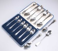 A MIXED LOT OF 19TH CENTURY AND LATER SILVER SPOONS