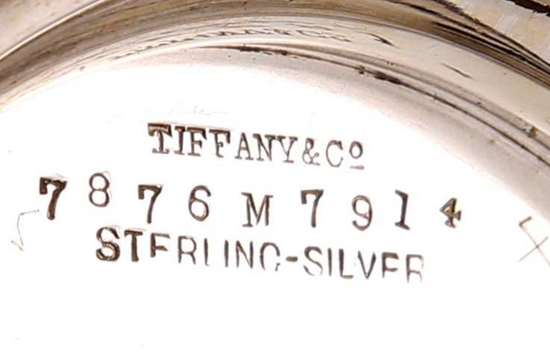AN AMERICAN STERLING SILVER CASTER - Image 3 of 3