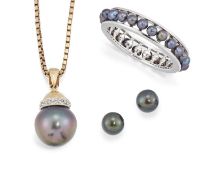 A GROUP OF BLACK CULTURED PEARL JEWELLERY