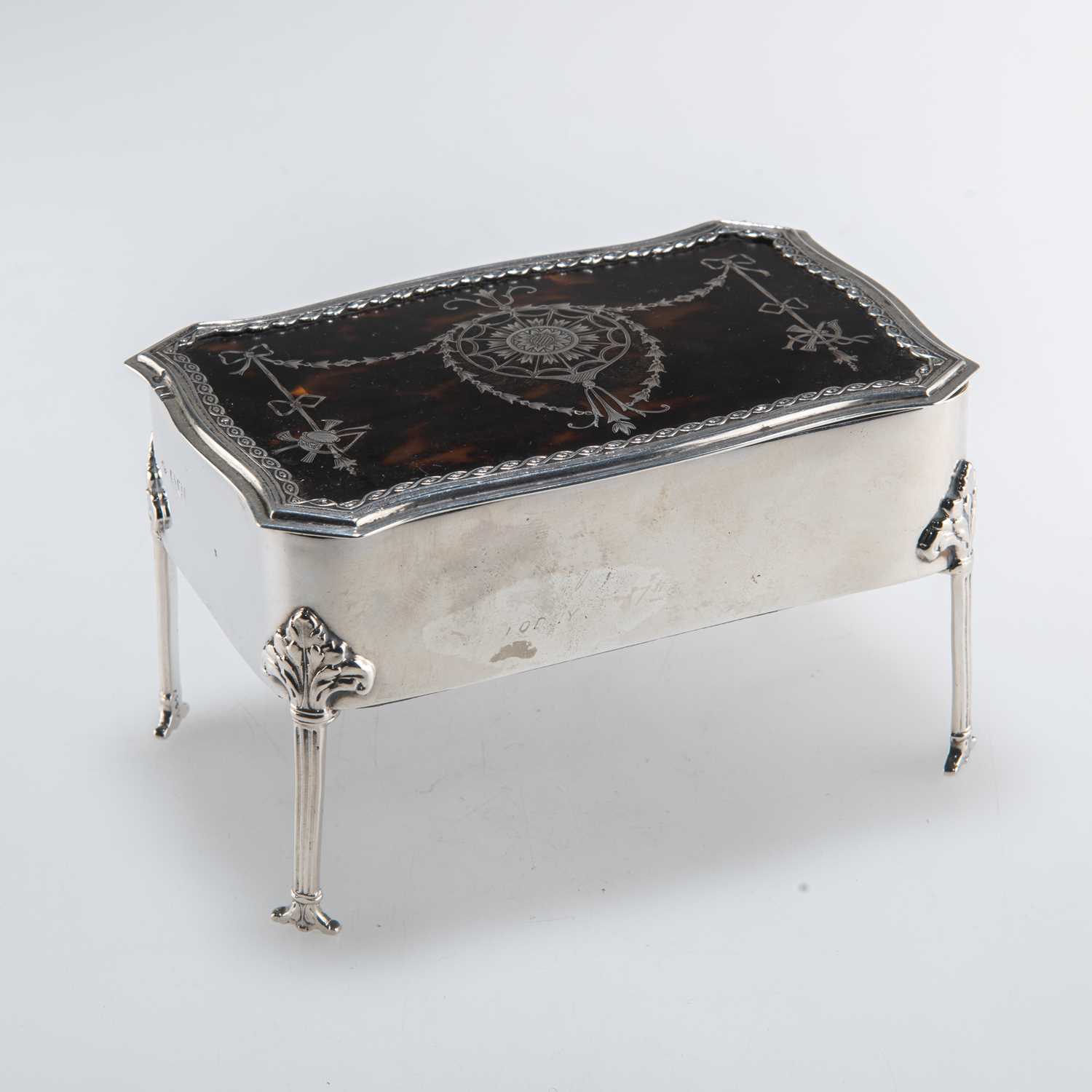 AN EDWARDIAN SILVER AND TORTOISESHELL JEWELLERY BOX