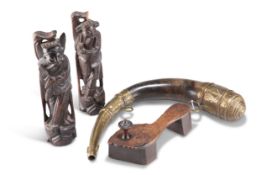 A 19TH CENTURY BRASS MOUNTED POWDER HORN, A PAIR OF CHINESE CARVED WOOD FIGURES OF IMMORTALS, ETC.