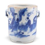 A CHINESE BLUE AND WHITE PORCELAIN CYLINDRICAL JAR