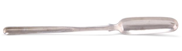 A VICTORIAN SILVER MARROW SCOOP