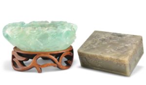 A CHINESE CARVED FLUORITE BOWL AND A CHINESE CARVED SOAPSTONE BOX AND COVER