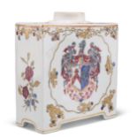 A CHINESE EXPORT-STYLE ARMORIAL TEA CADDY