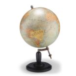 AN EARLY 20TH CENTURY FRENCH DESK GLOBE