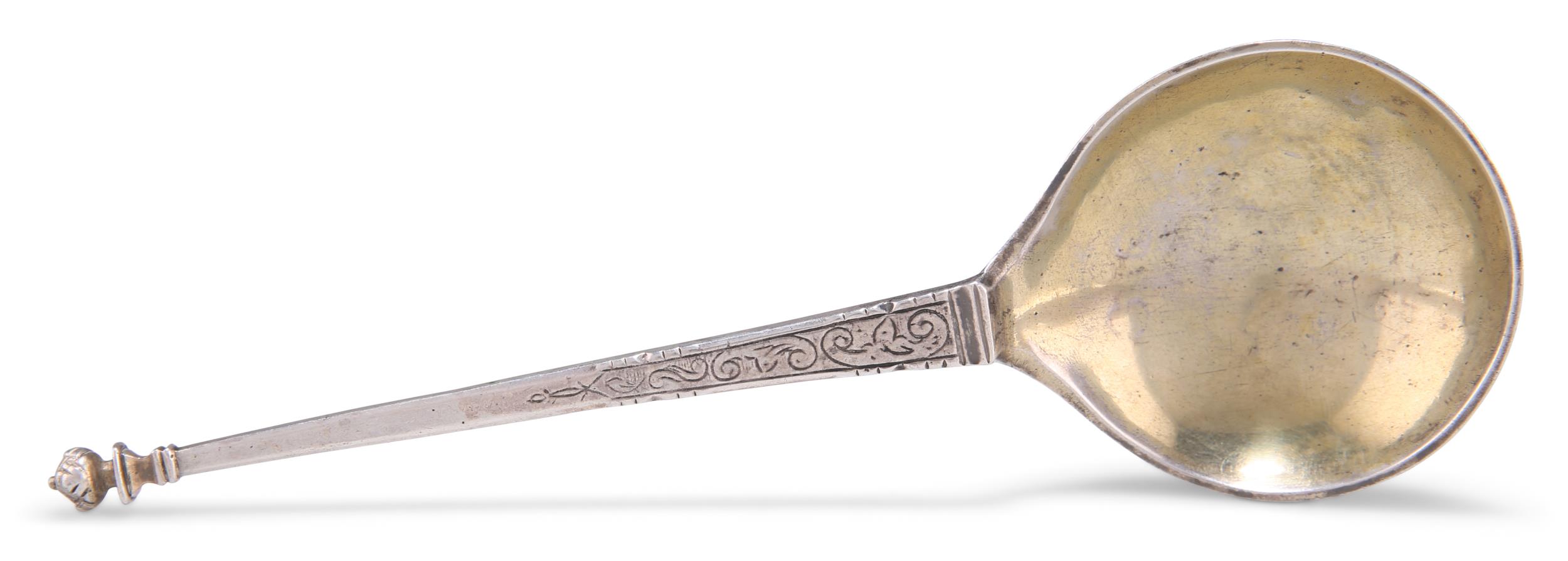 A NORTHERN EUROPEAN SILVER SPOON, LATE 17TH/EARLY 18TH CENTURY