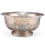 AN AMERICAN LARGE STERLING SILVER BOWL