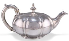 A WILLIAM IV SILVER TEAPOT