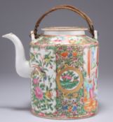 A CHINESE FAMILLE ROSE TEAPOT, 19TH CENTURY