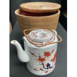 A 20th century Chinese Imari porcelain teapot