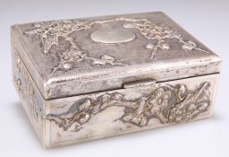 A CHINESE SILVER CIGARETTE BOX