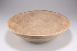 A SYCAMORE DAIRY BOWL, 19TH CENTURY