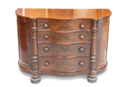 A 19TH CENTURY CONTINENTAL ROSEWOOD COMMODE