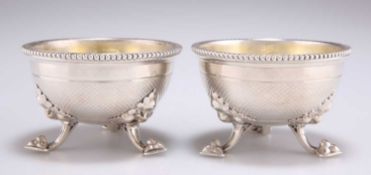 A GOOD PAIR OF VICTORIAN SILVER SALTS