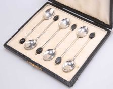 A SET OF SIX GEORGE VI SILVER COFFEE SPOONS