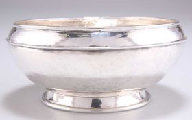 AN ARTS AND CRAFTS SILVER BOWL