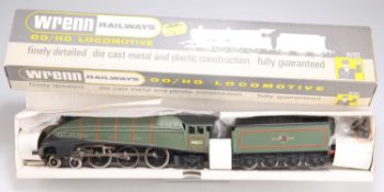 A WRENN W2211/A 4-6-2 A4 GREEN SILVER LINK