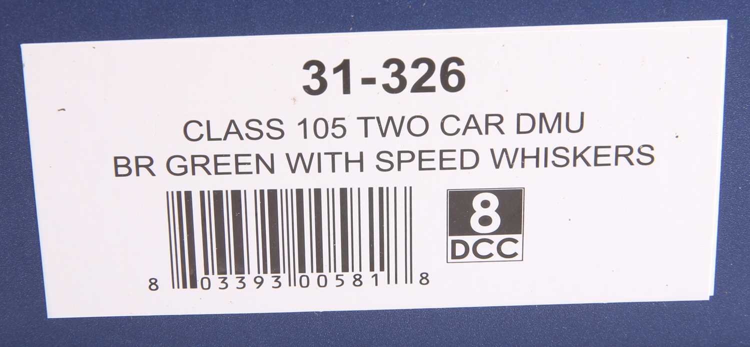 A BACHMANN BRANCH-LINE CLASS 105 2 CAR DMU SET - Image 2 of 2