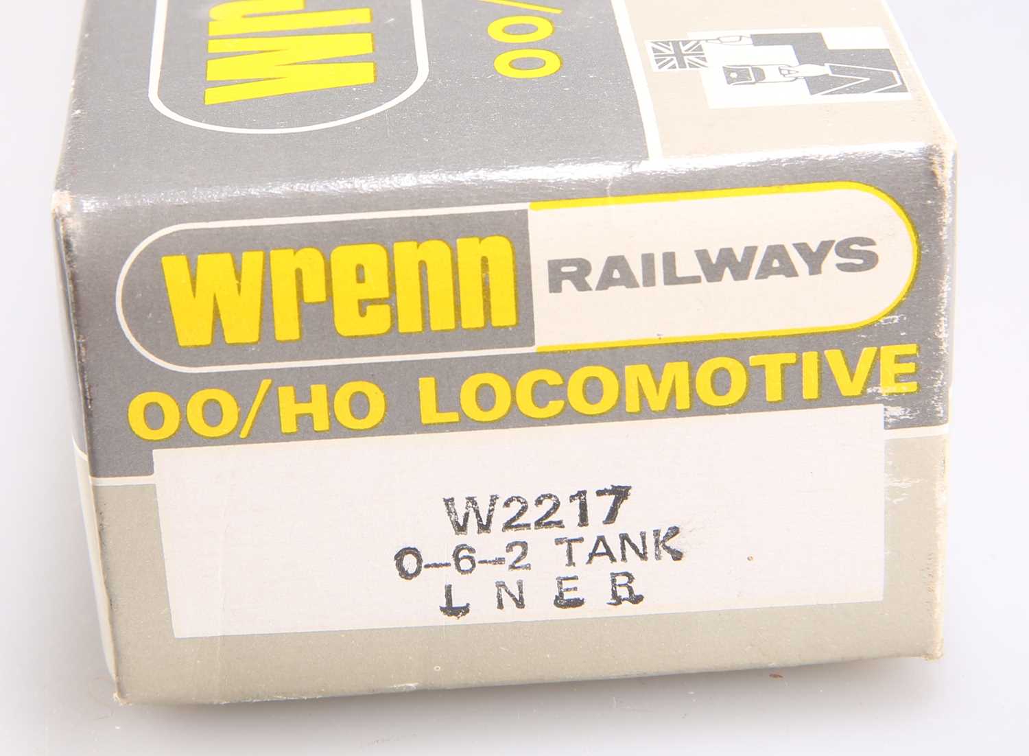 A WRENN W2217 0-6-2 TANK LNER - Image 2 of 2