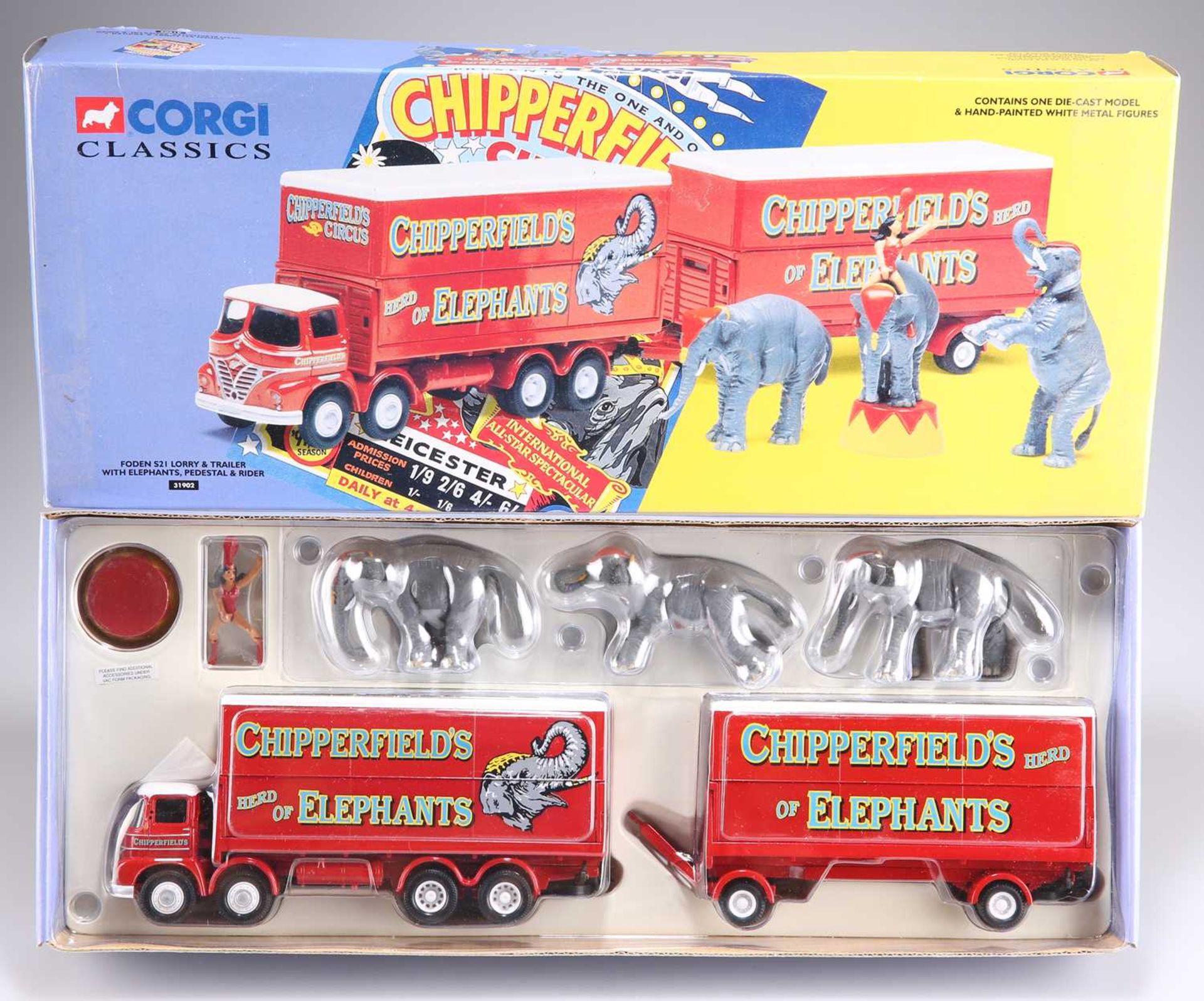 A CORGI CLASSICS FODEN S21 LORRY & TRAILER WITH ELEPHANTS, PEDESTAL & RIDER, 31902