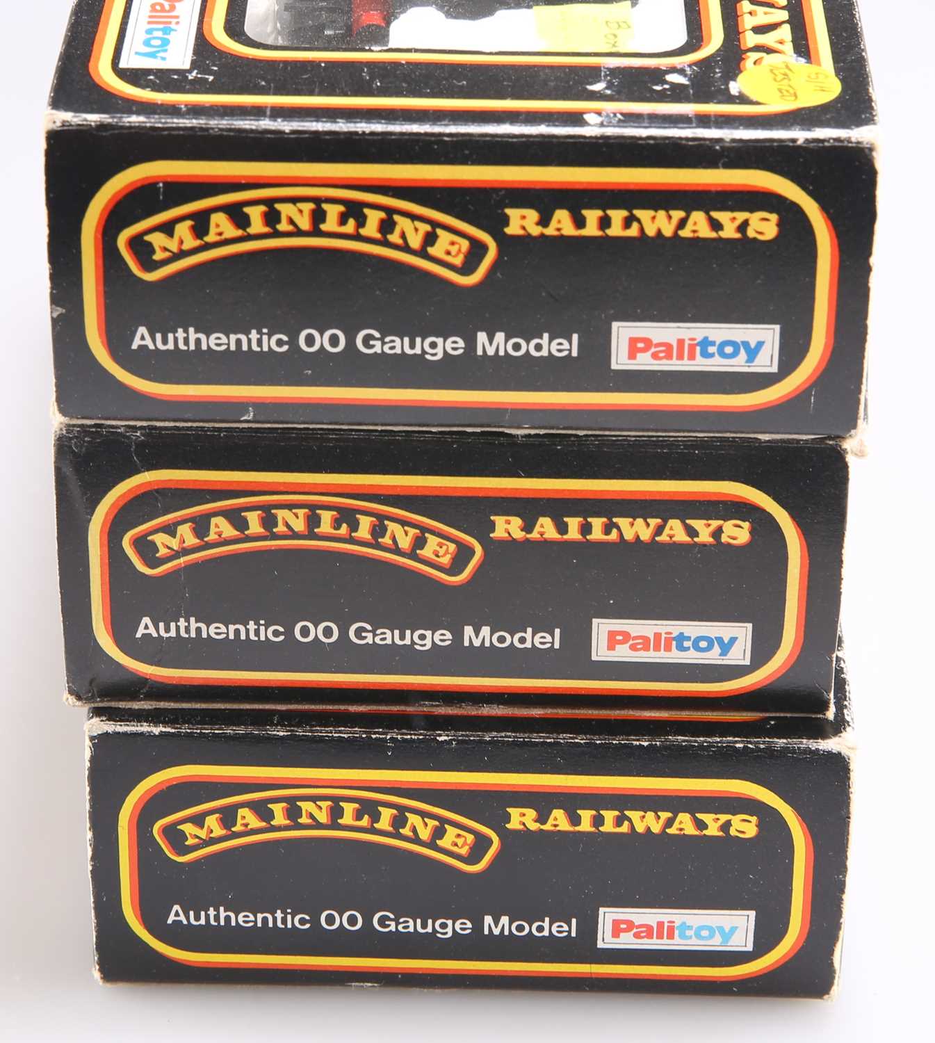 THREE MAINLINE RAILWAYS BOXED LOCOMOTIVES. - Image 2 of 2