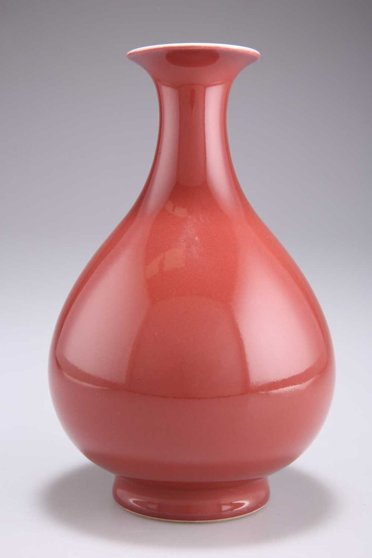 A COPPER-RED GLAZED PEAR-SHAPED VASE, YUHUCHUNPING