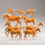 A GROUP OF PALOMINO BESWICK AND ROYAL DOULTON EQUINE MODELS