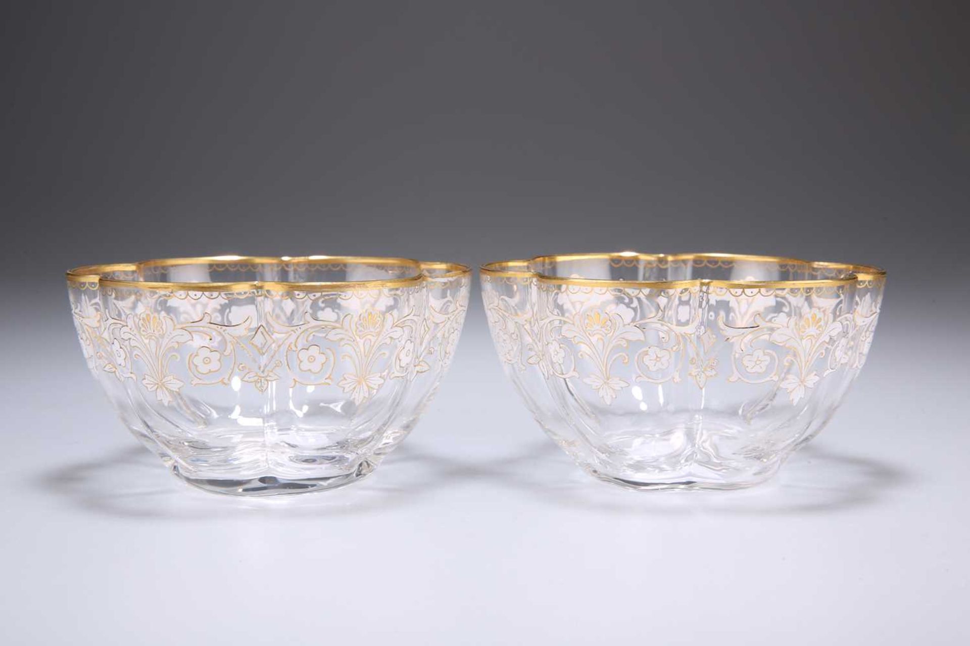 A PAIR OF ENAMELLED AND GILDED LOBED BOWLS, LATE 19TH CENTURY