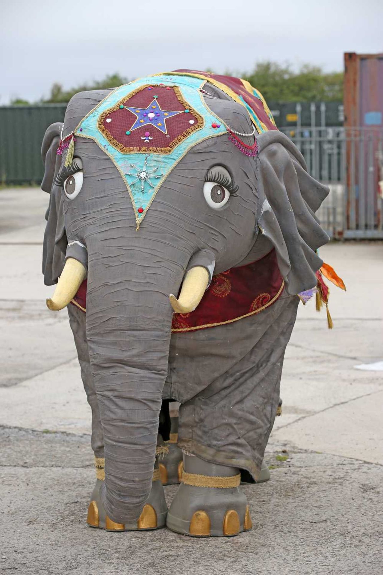 INDIAN ELEPHANT - Image 4 of 4