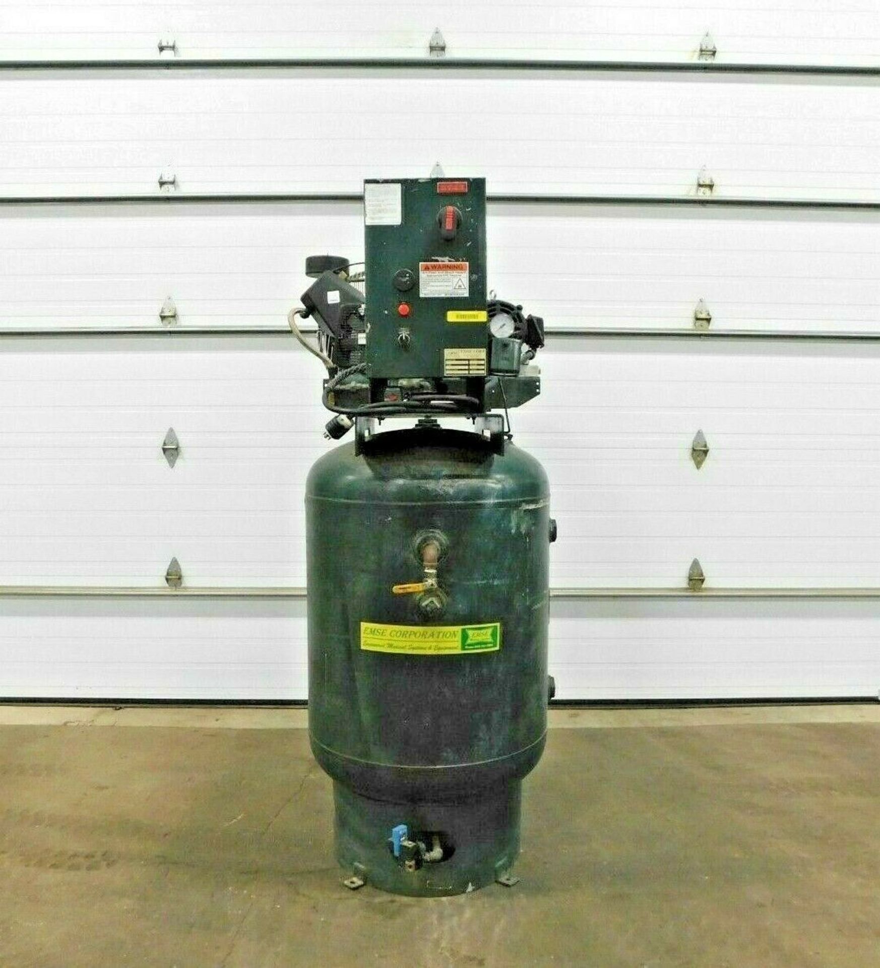 EMSE 3S0X3T120V Simplex Air Compressor. 12.1 SCFM. 50 PSI. 3 Ph. 460 V.