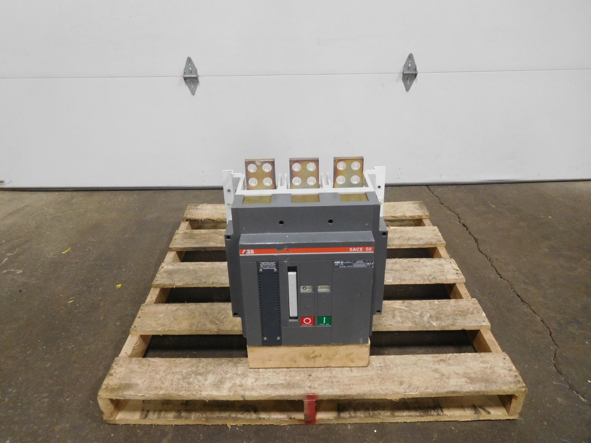 ABB S8D 2000 Amp Molded Case Switch Circuit Breaker - Image 10 of 10