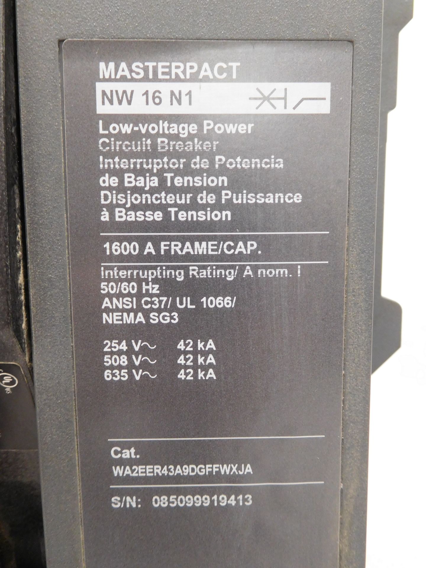 Square D NW 16 N1 Masterpact 1600 Amp Low-Voltage Power Circuit Breaker - Image 2 of 7