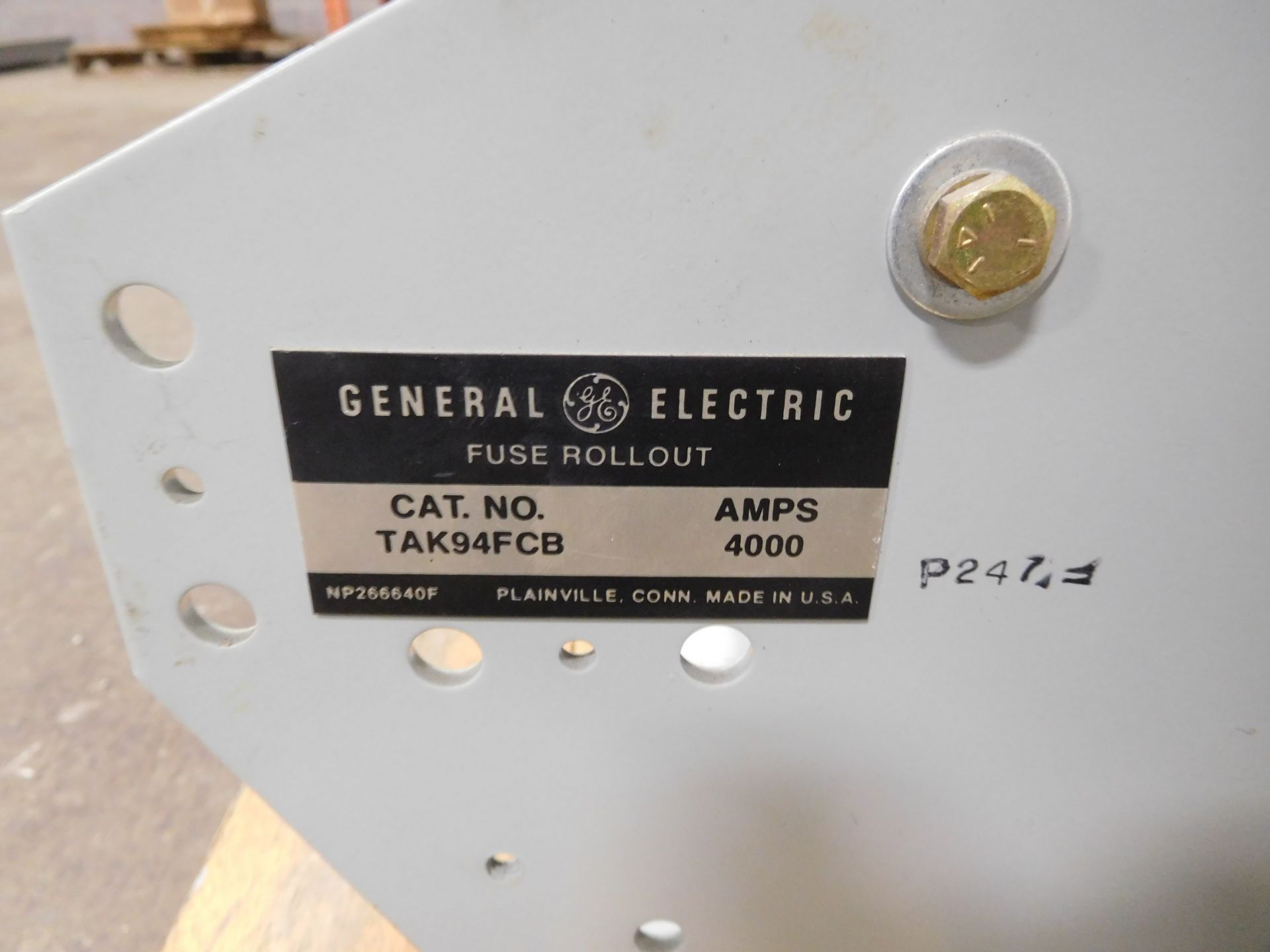 GE TAK94FCB 4000 Amp Fuse Rollout Truck - Image 2 of 14